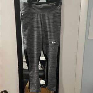 Nike Women’s Black and Gray Leggings